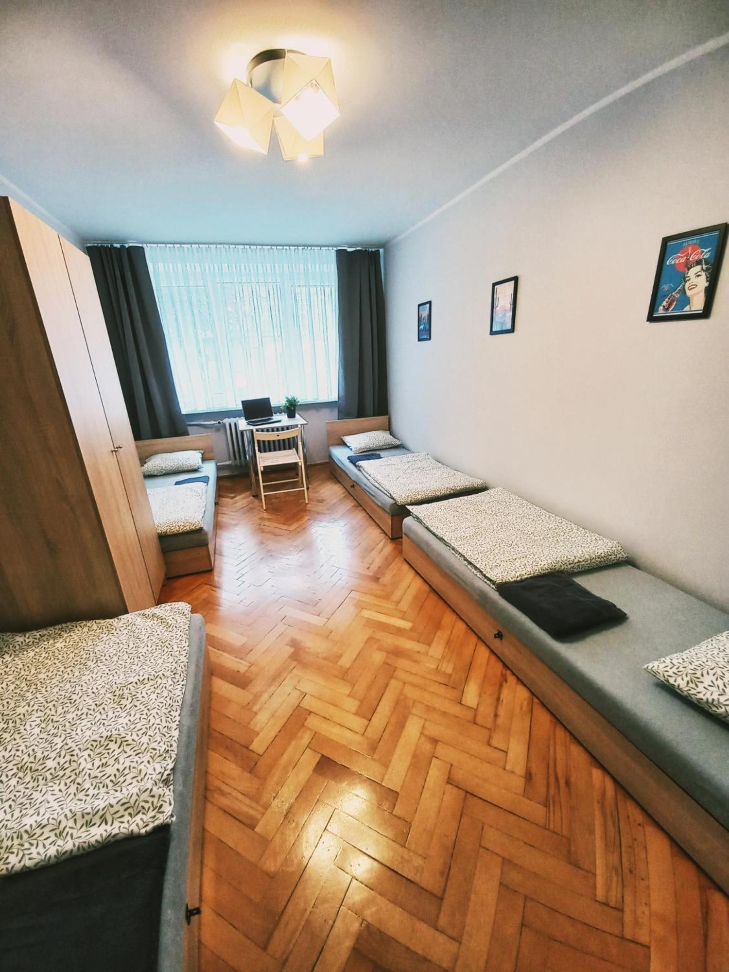 Tanie Spanie Na Grunwaldzkiej - Zameldowanie Bezobslugowe- Bydgoszcz Luaran gambar